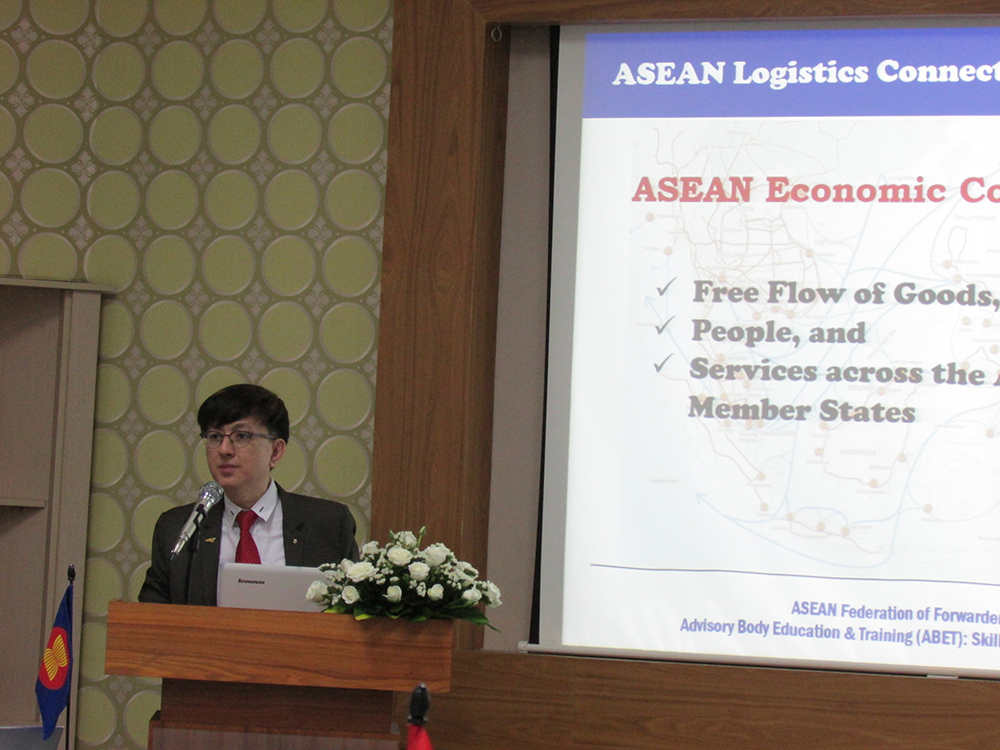 Hội thảo &ldquo;Đ&agrave;o tạo nguồn nh&acirc;n lực logistics ti&ecirc;u chuẩn AFFA&rdquo;